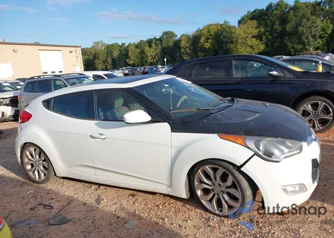 2013 Hyundai Veloster Base W/Gray from USA, damaged, VIN KMHTC6AD4DU086819